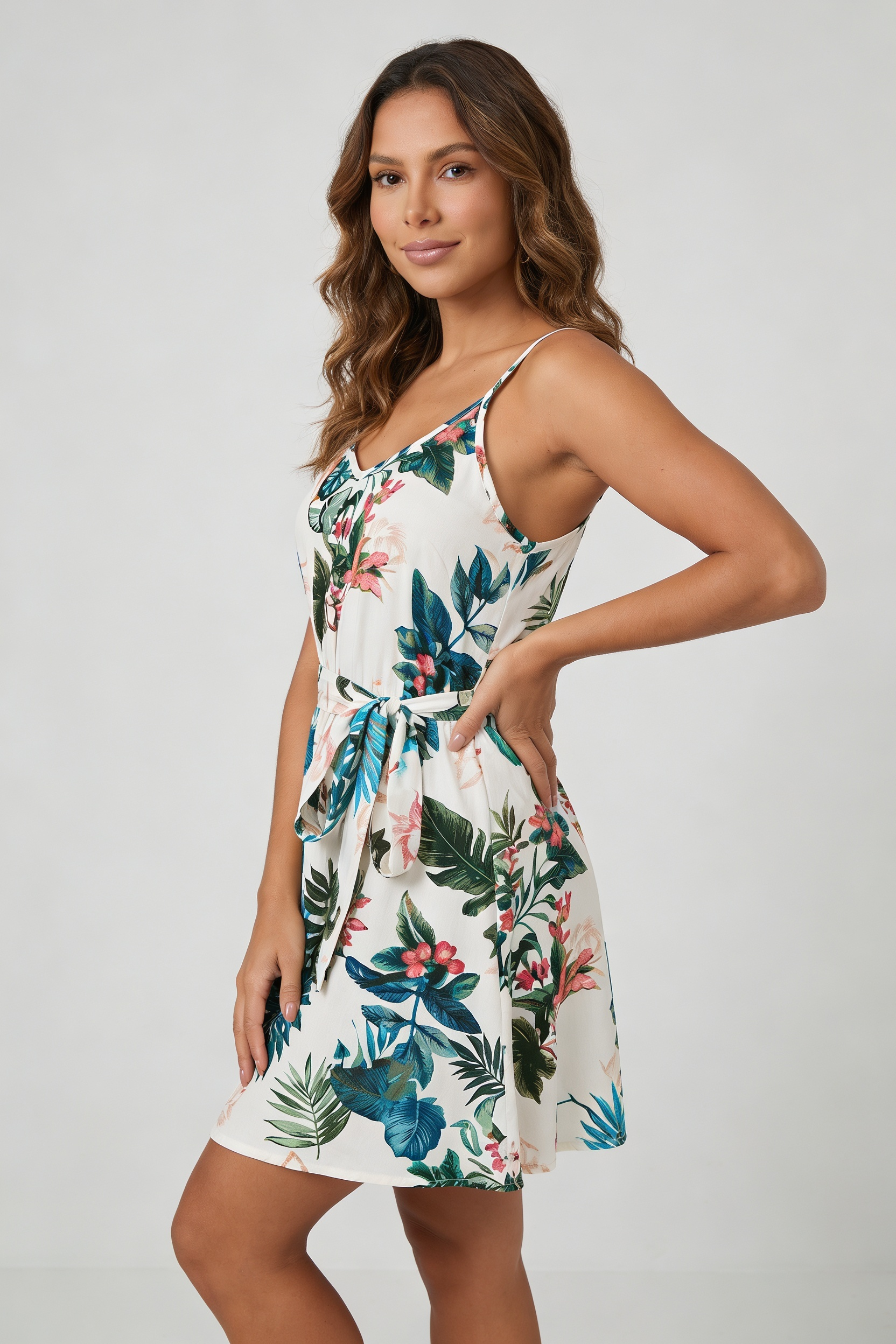 Vestido Feminino Tropical com Cinto