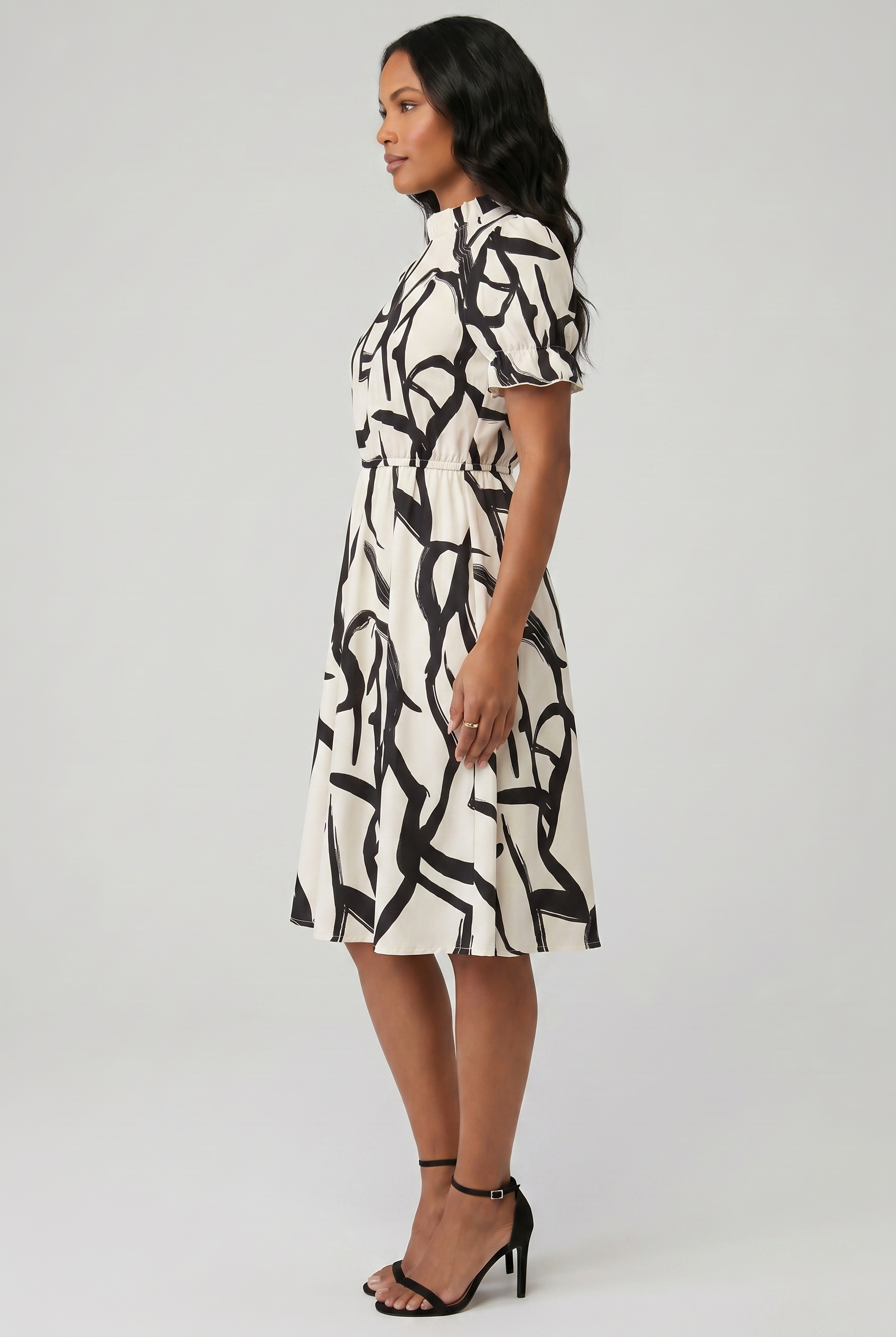 Vestido Feminino Geométrico Elegante