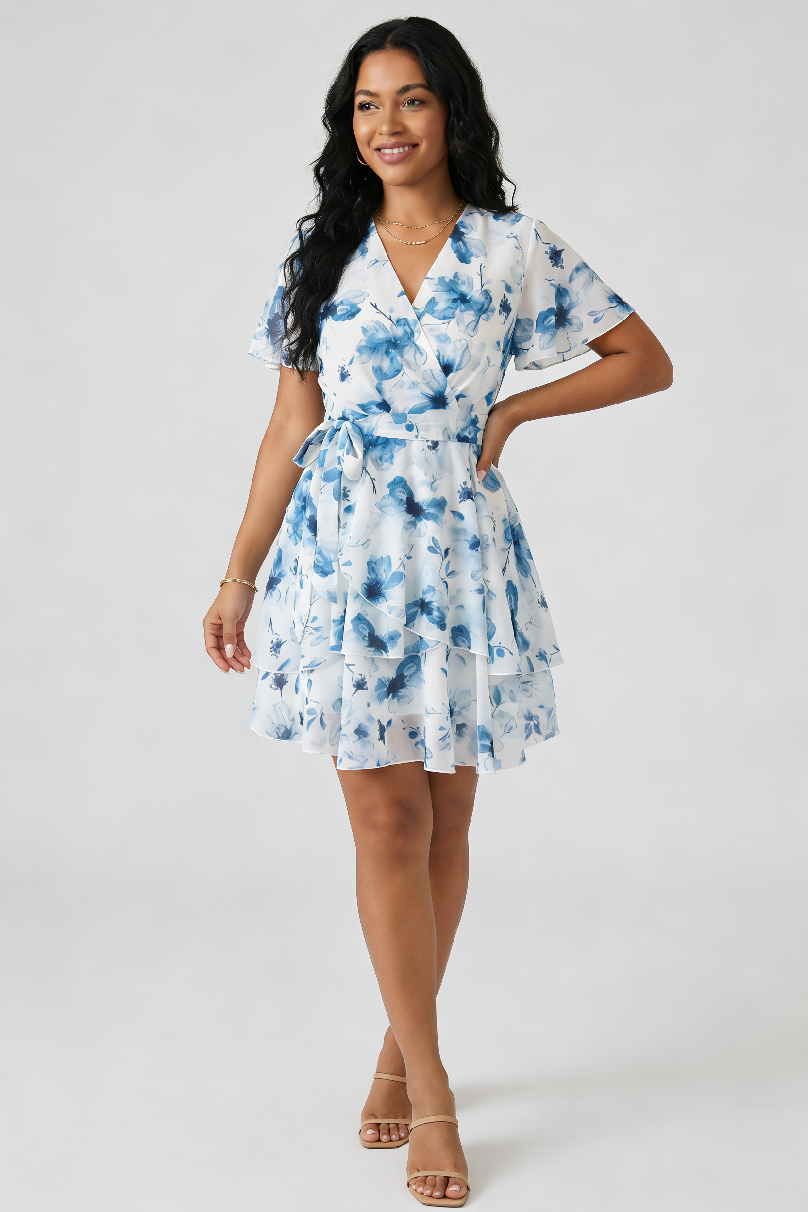 Vestido Feminino Curto Floral com Babados